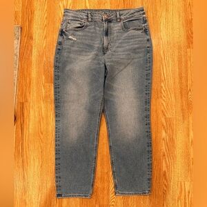 American Eagle Mom Jeans